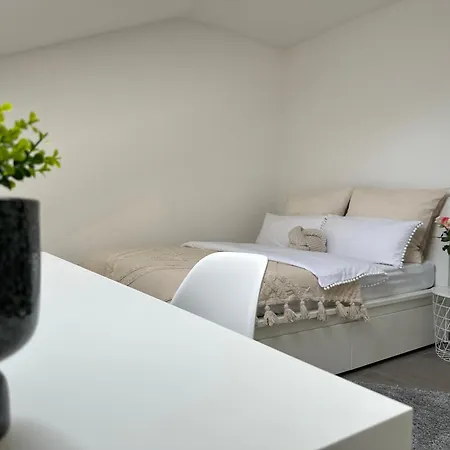 Zentral, Ruhig & Stilvoll Wohnen - Yuka Schwäbisch Hall