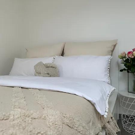 Zentral, Ruhig&stilvoll Wohnen - Yuka Apartment